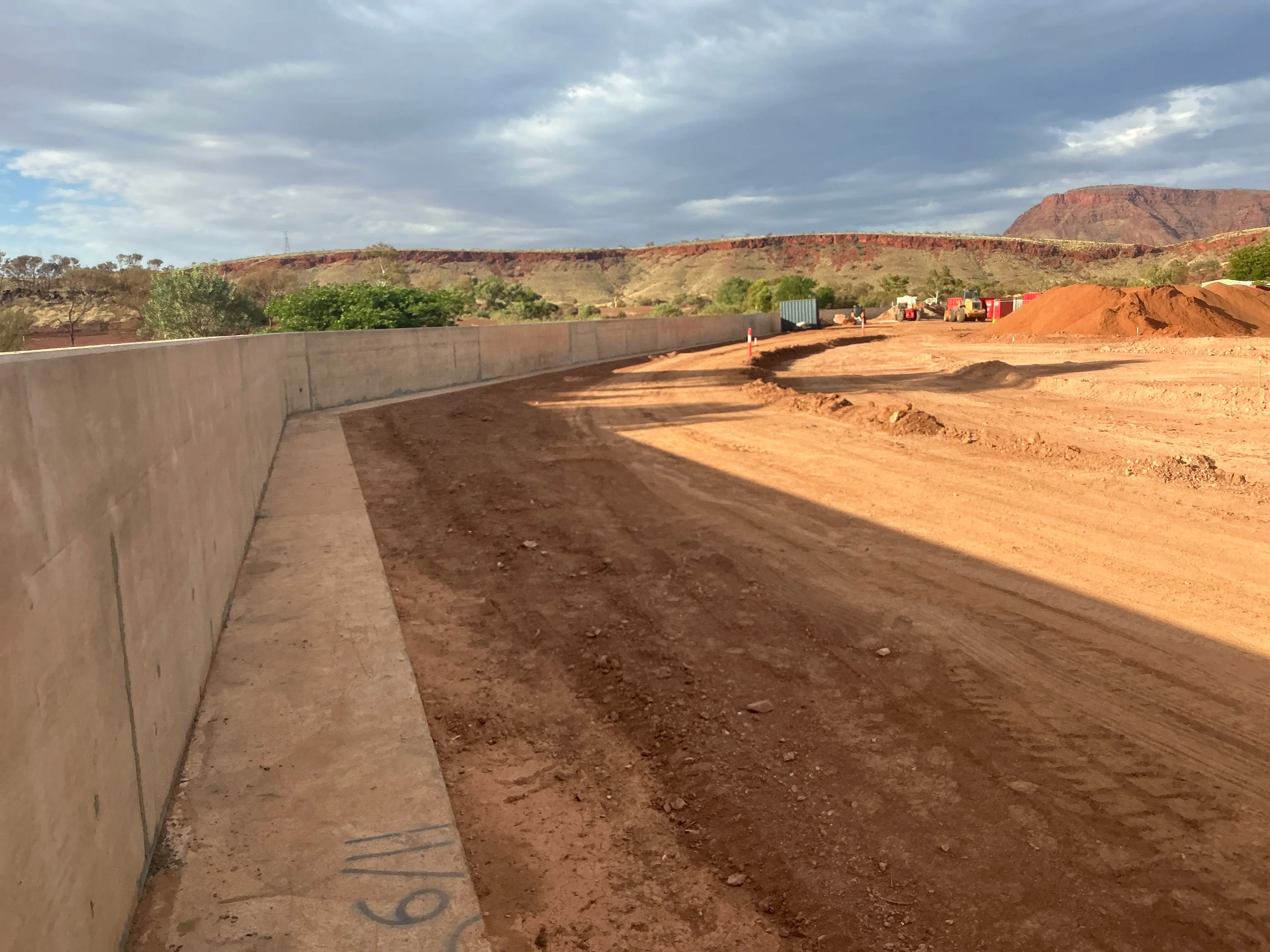 Tom Price Hospital Redevelopment Project – levee wall